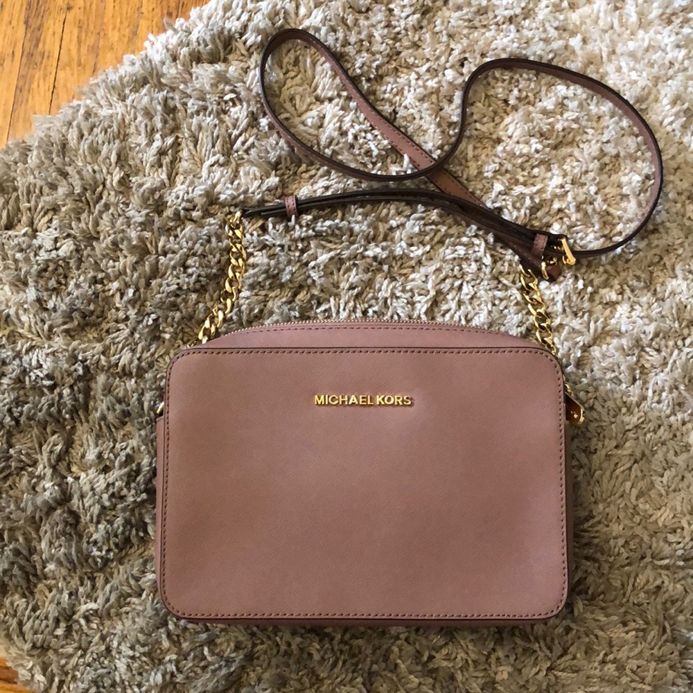 ✨MICHAEL KORS JET SET LARGE CROSSBODY BAG 👜✨